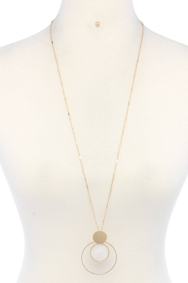 Cut Out Circle Pendant Necklace